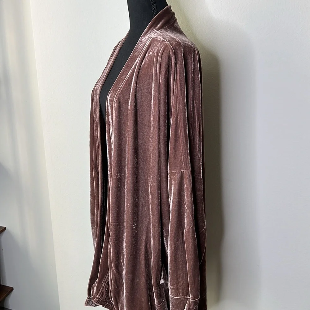 Soncy Velvet Long Sleeve Open Front Kimono in Dusty Mauve Size 5 (28W) NWT!